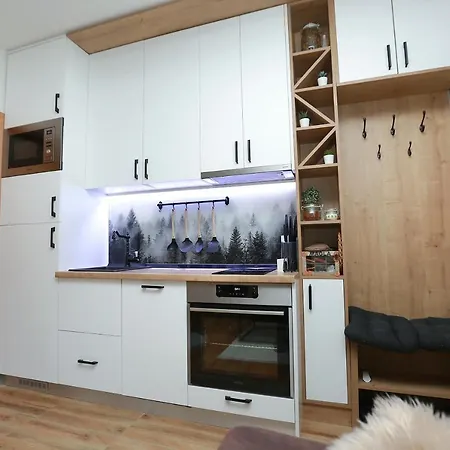 Magla Apartment *
