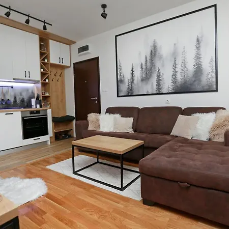Magla Apartment *