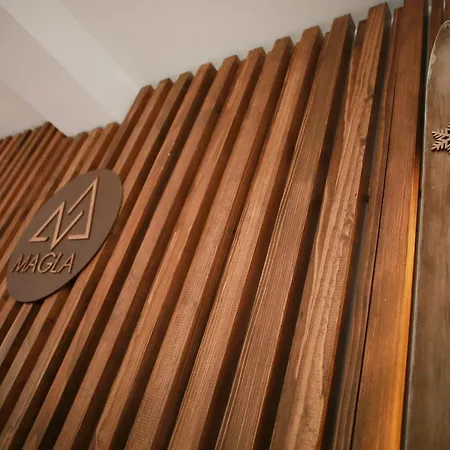 Apartment Magla *